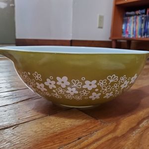 Pyrex Green Flowers Cinderella Mixing Bowl